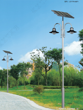 乌鲁木齐太阳能庭院灯灯杆